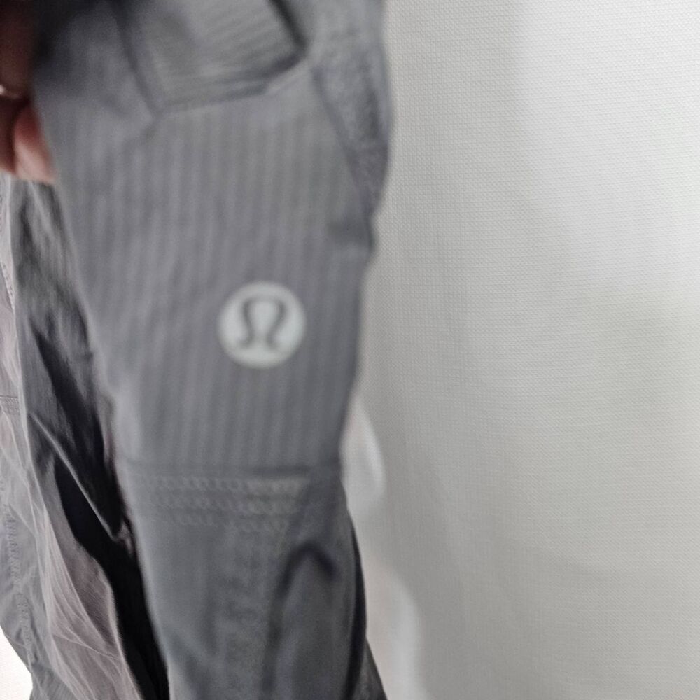 Lululemon Studio Crop Soot Light Charcoal Gray Drawstring Waist Pants Sz 4 - Picture 10 of 15